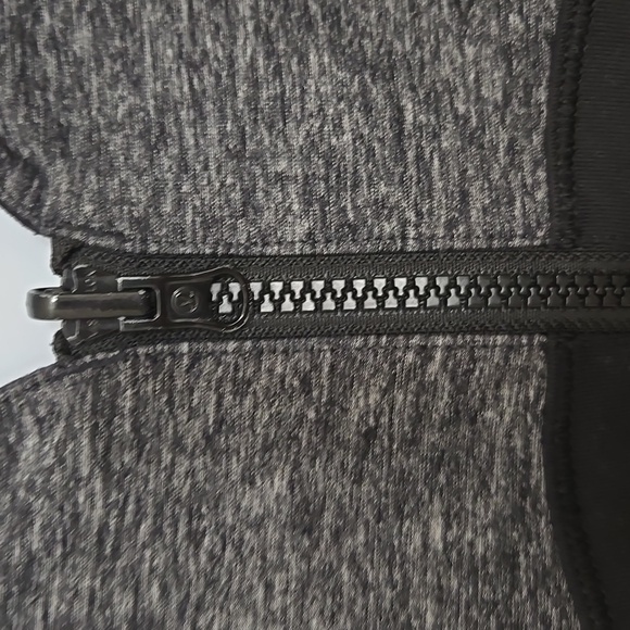 Lululemon Reversible Find Your Bliss Jacket - Picture 3 of 6